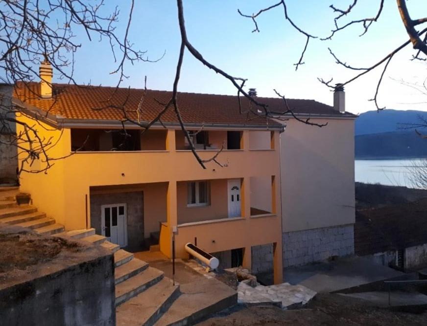 Rooms And Apartments Budisa Vrlika Exterior foto